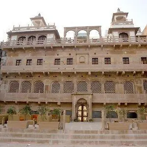Guleria Kothi At Ganges Varanasi